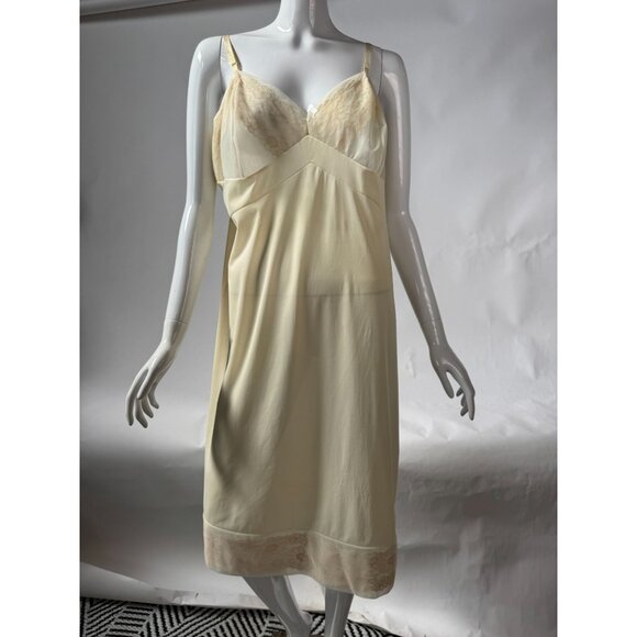 Vintage Vanity Fair 1960s Nylon Antron Slip Dress With Lace Trim Size 42 L - Picture 13 of 16